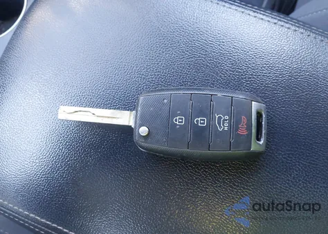 2017 Kia Sorento 2.4L Lx z USA, uszkodzony, nr VIN 5XYPGDA33HG278519